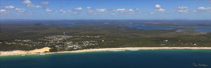 Rainbow Beach - QLD 2013 (PBH4 00 016187)